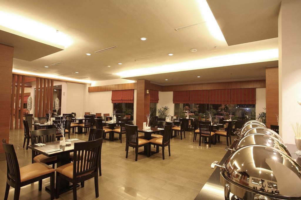 Aston Tanjung City Hotel Eksteriør billede