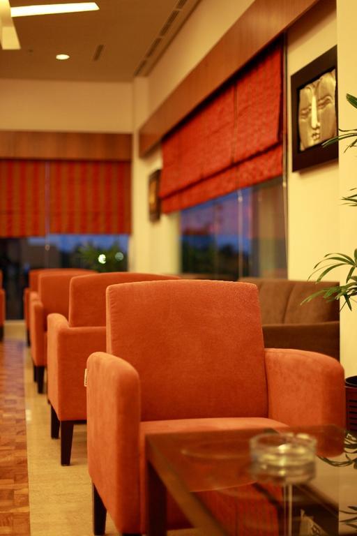 Aston Tanjung City Hotel Eksteriør billede