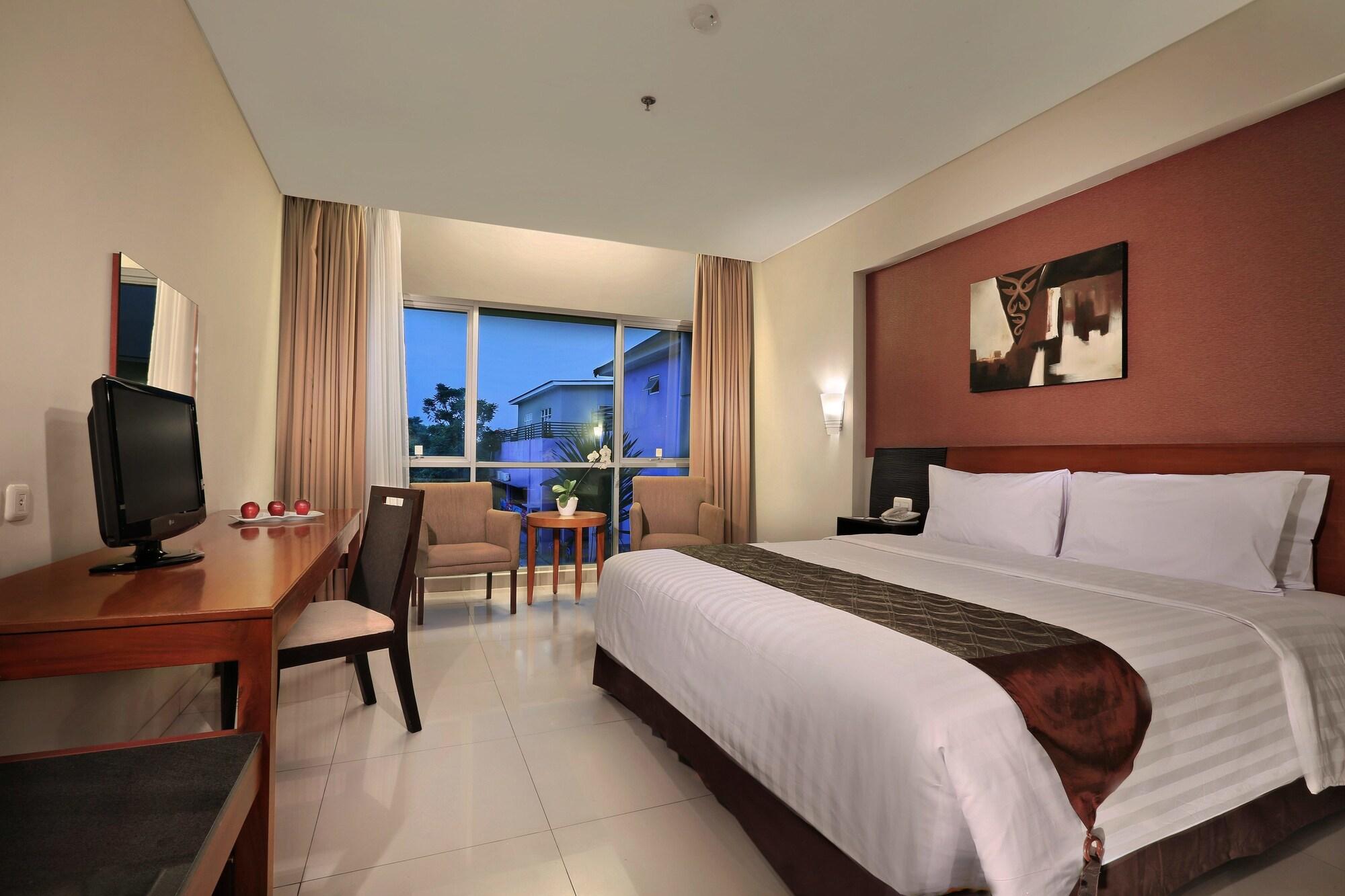 Aston Tanjung City Hotel Eksteriør billede
