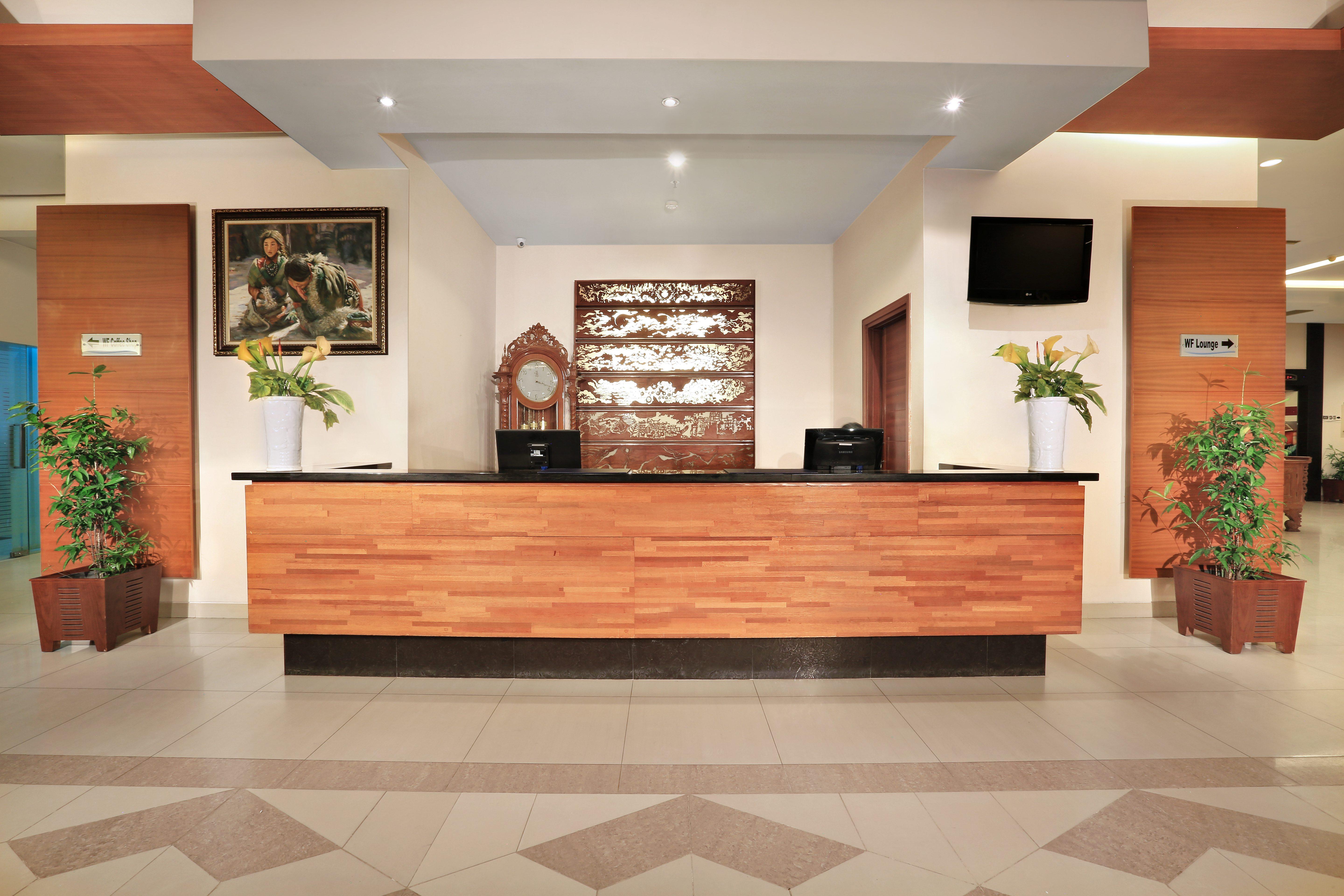 Aston Tanjung City Hotel Eksteriør billede
