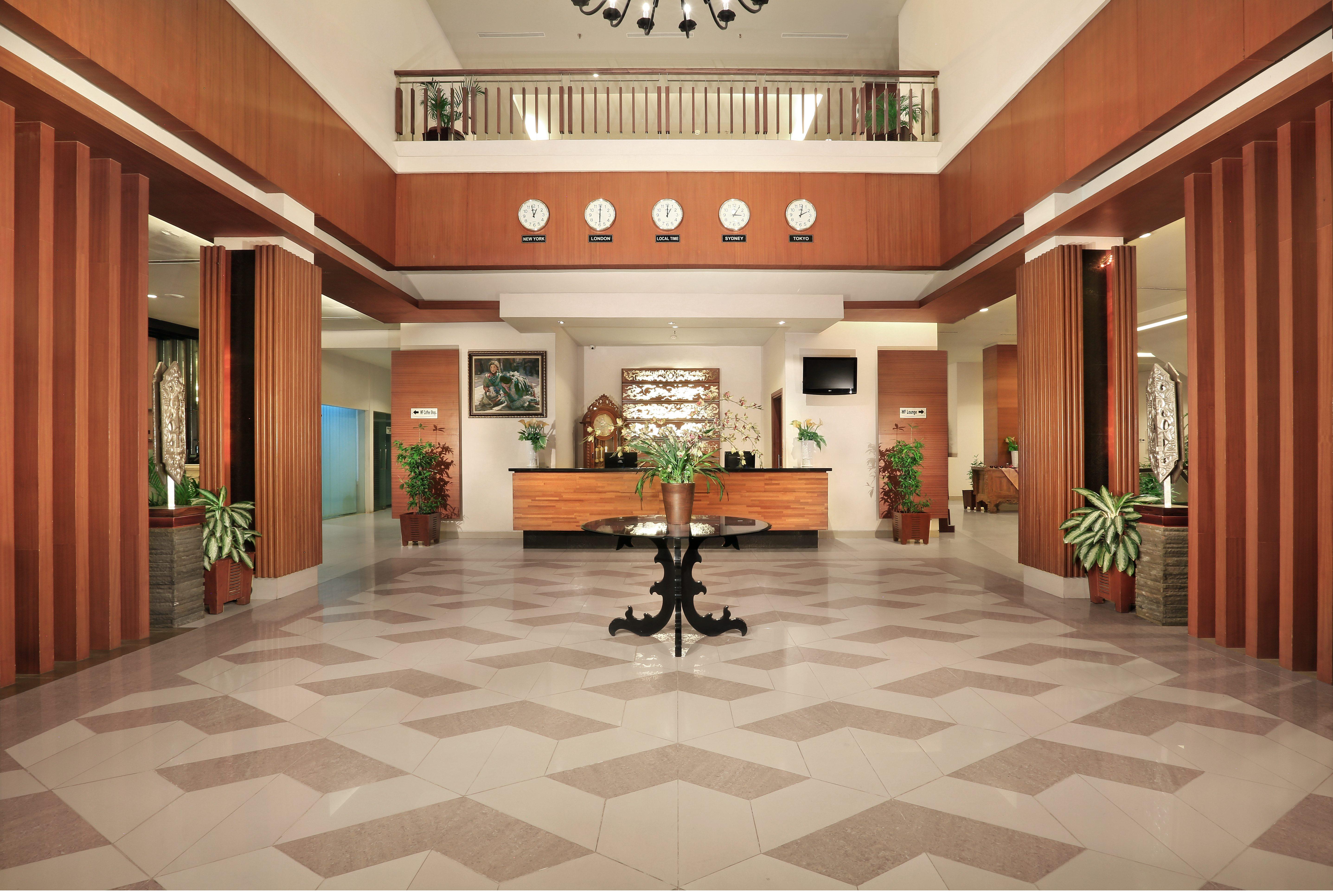 Aston Tanjung City Hotel Eksteriør billede